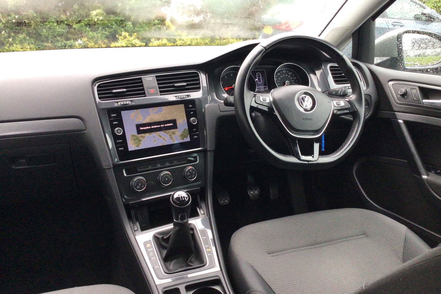 Used Volkswagen Golf 2019 for sale - 77552159: Photo 3