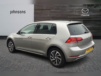 Used Volkswagen Golf 2019 for sale - 77378002: Photo