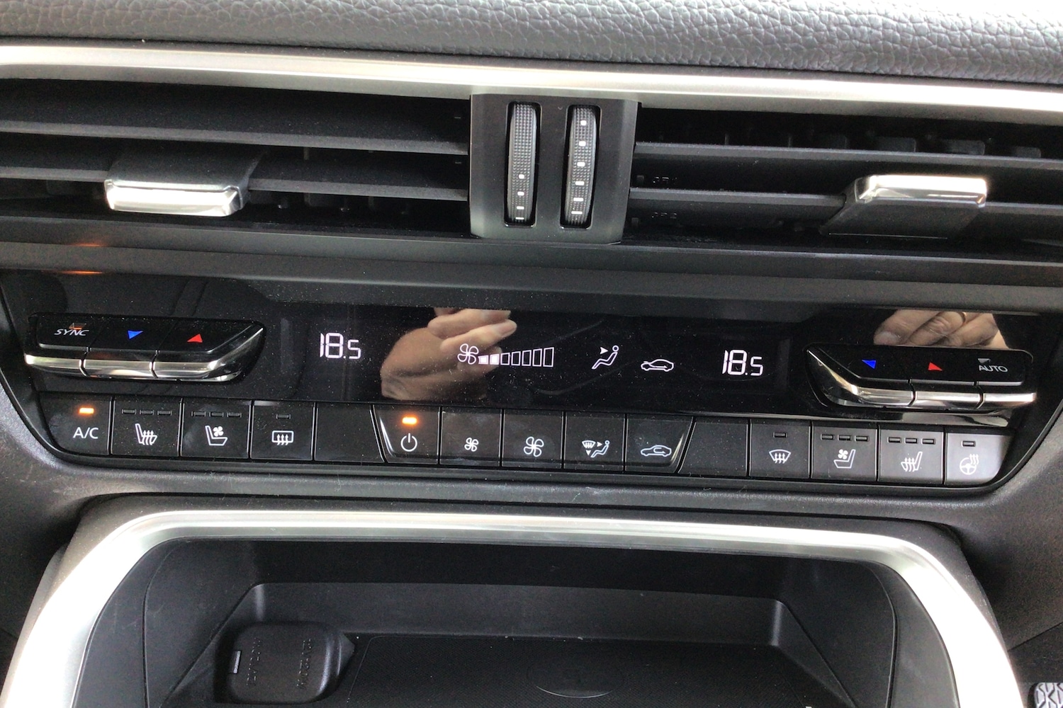 Used Mazda CX-60 2025 for sale - 76680592: Photo 21