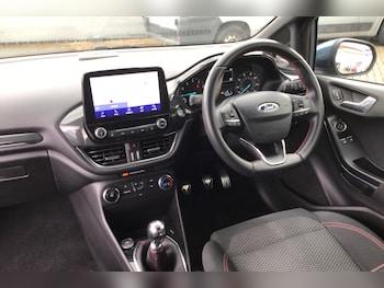 Used Ford Fiesta 2019 for sale - 78442145: Photo