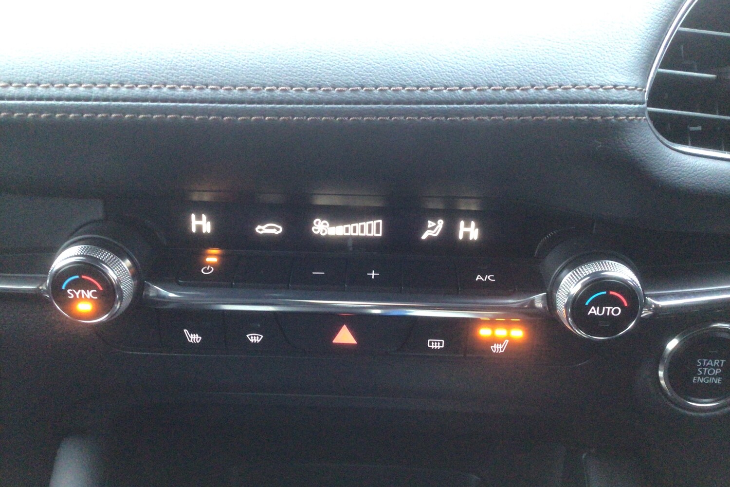 Used Mazda Mazda3 2022 for sale - 77613889: Photo 21