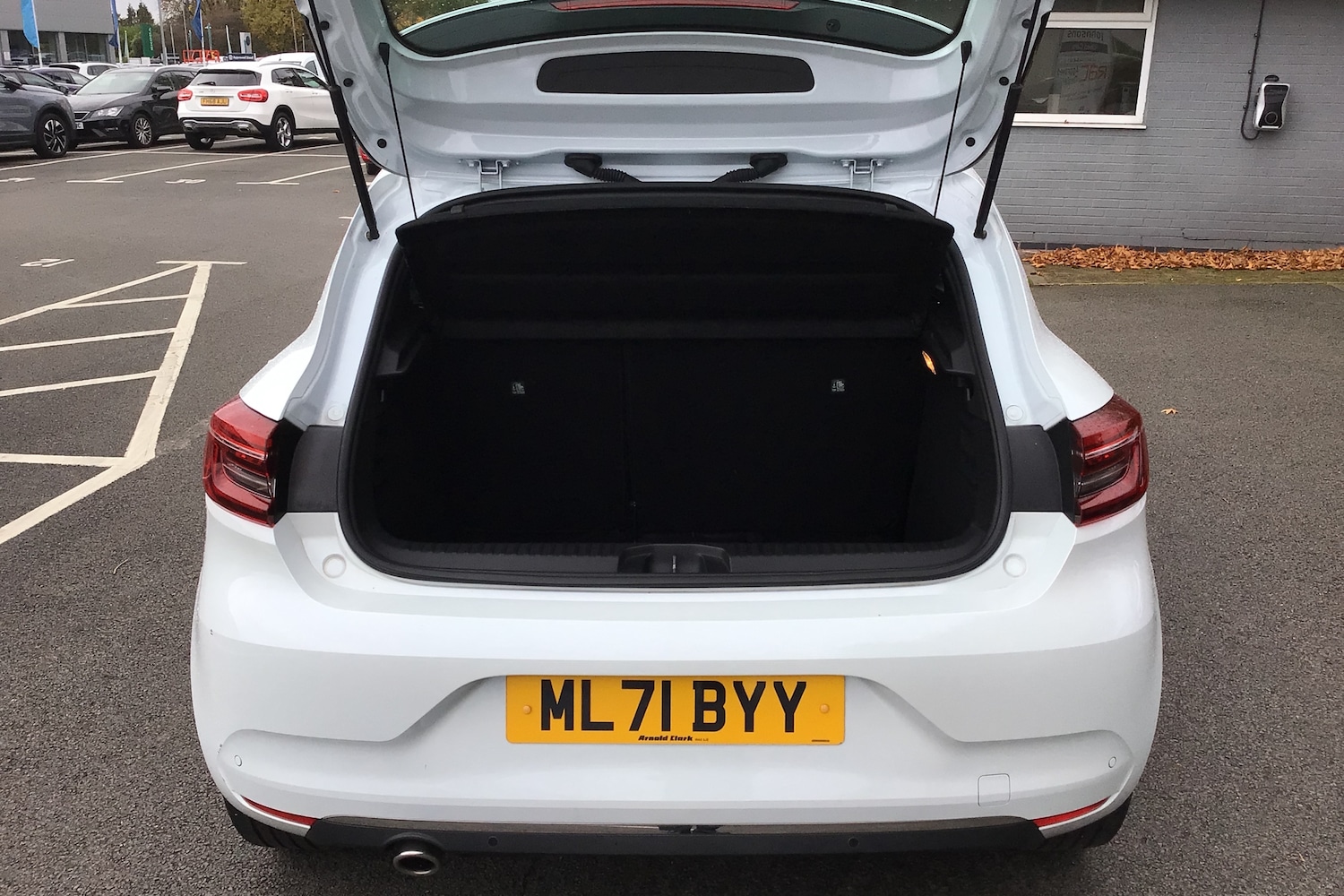 Used Renault Clio 2021 for sale - 76681354: Photo 16