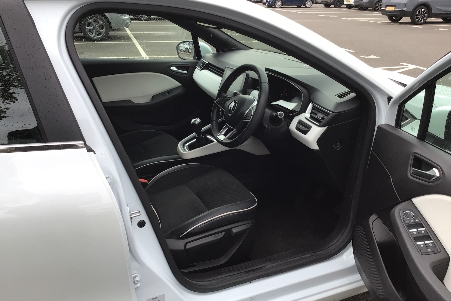 Used Renault Clio 2021 for sale - 76681354: Photo 18