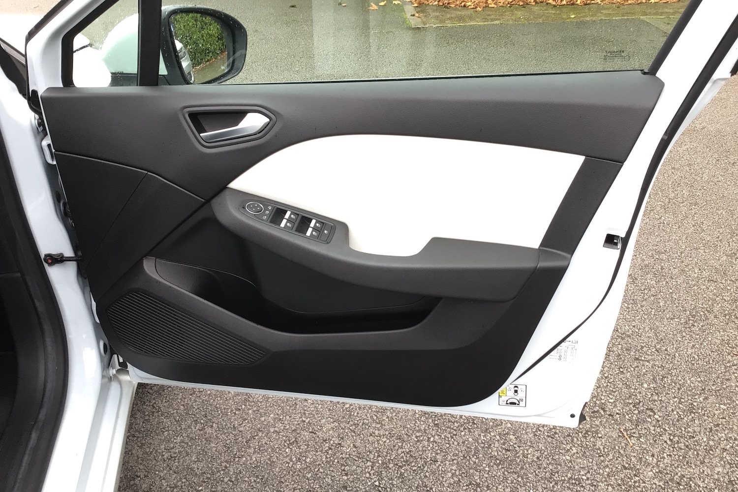 Used Renault Clio 2021 for sale - 76681354: Photo 21