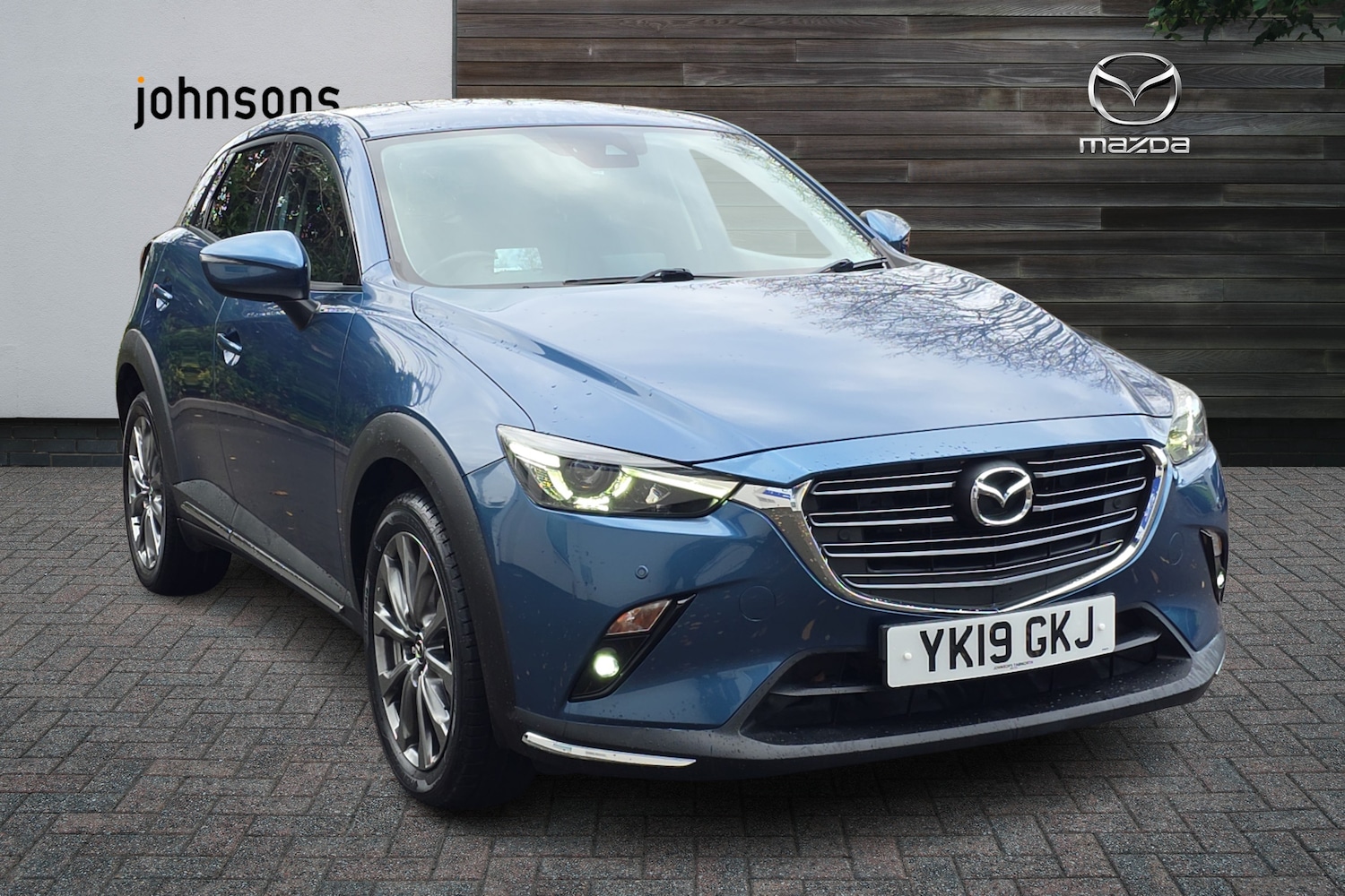 Used Mazda CX-3 2019 for sale - 76914589: Photo 1