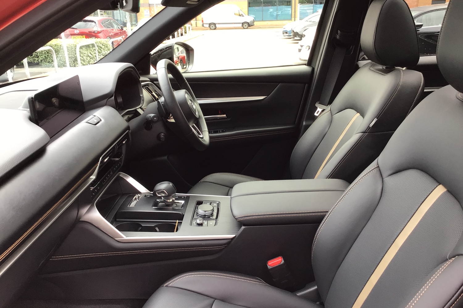 Used Mazda CX-60 2025 for sale - 76679410: Photo 6