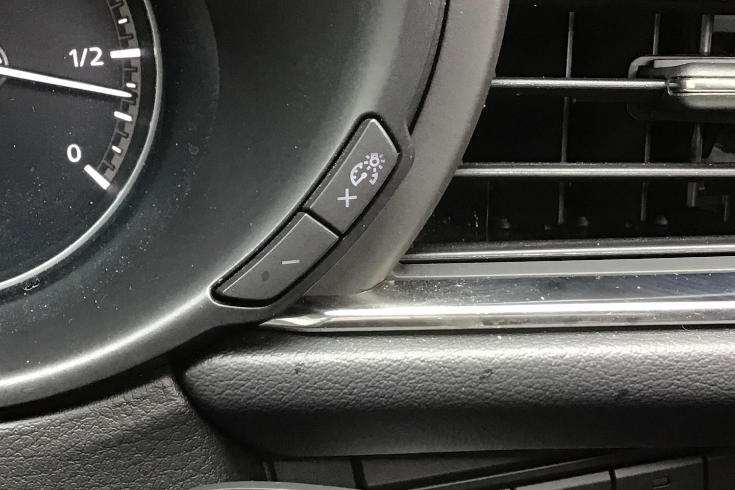 Used Mazda CX-30 2023 for sale - 76675713: Photo 21