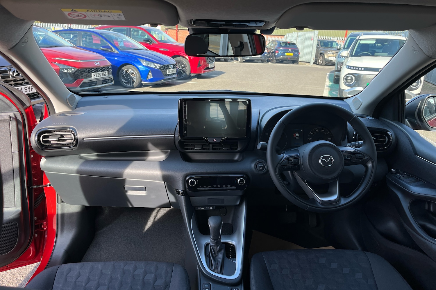Used Mazda Mazda2 HYBRID 2025 for sale - 77157726: Photo 3