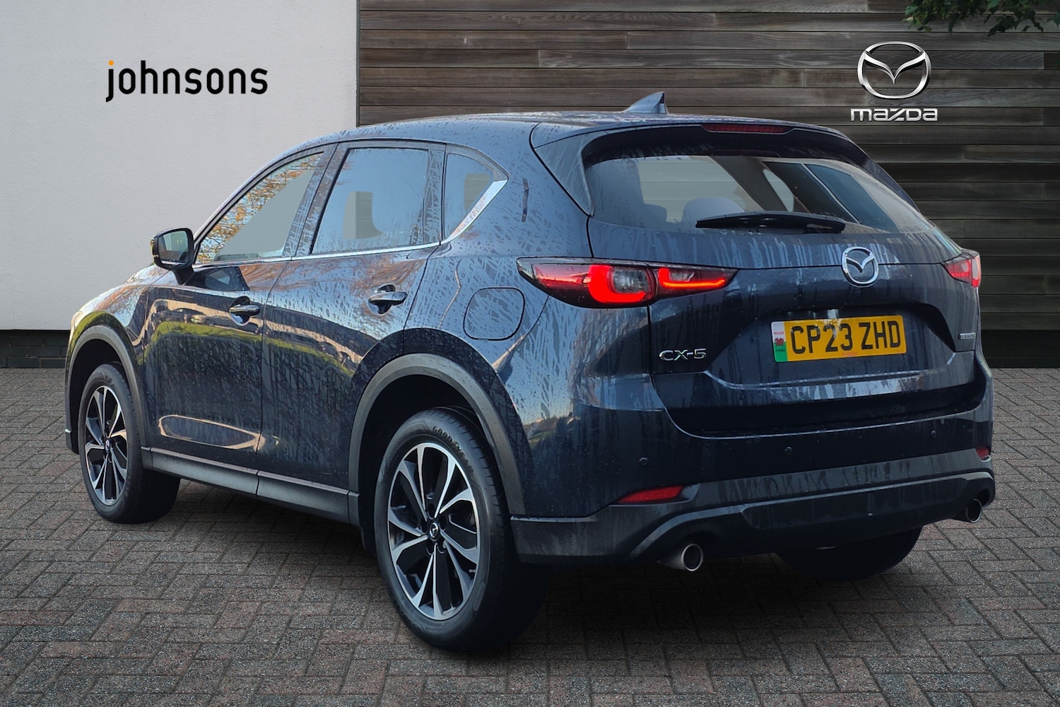 Used Mazda CX-5 2023 for sale - 76954140: Photo 2