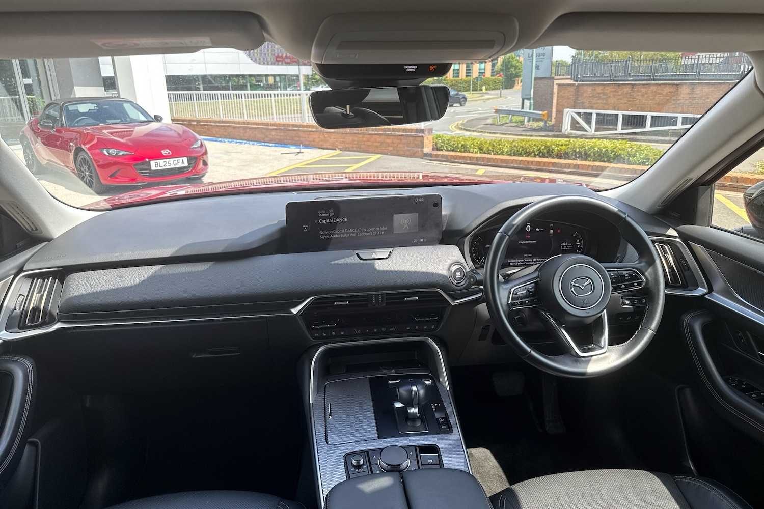 Used Mazda CX-60 2023 for sale - 76900145: Photo 3