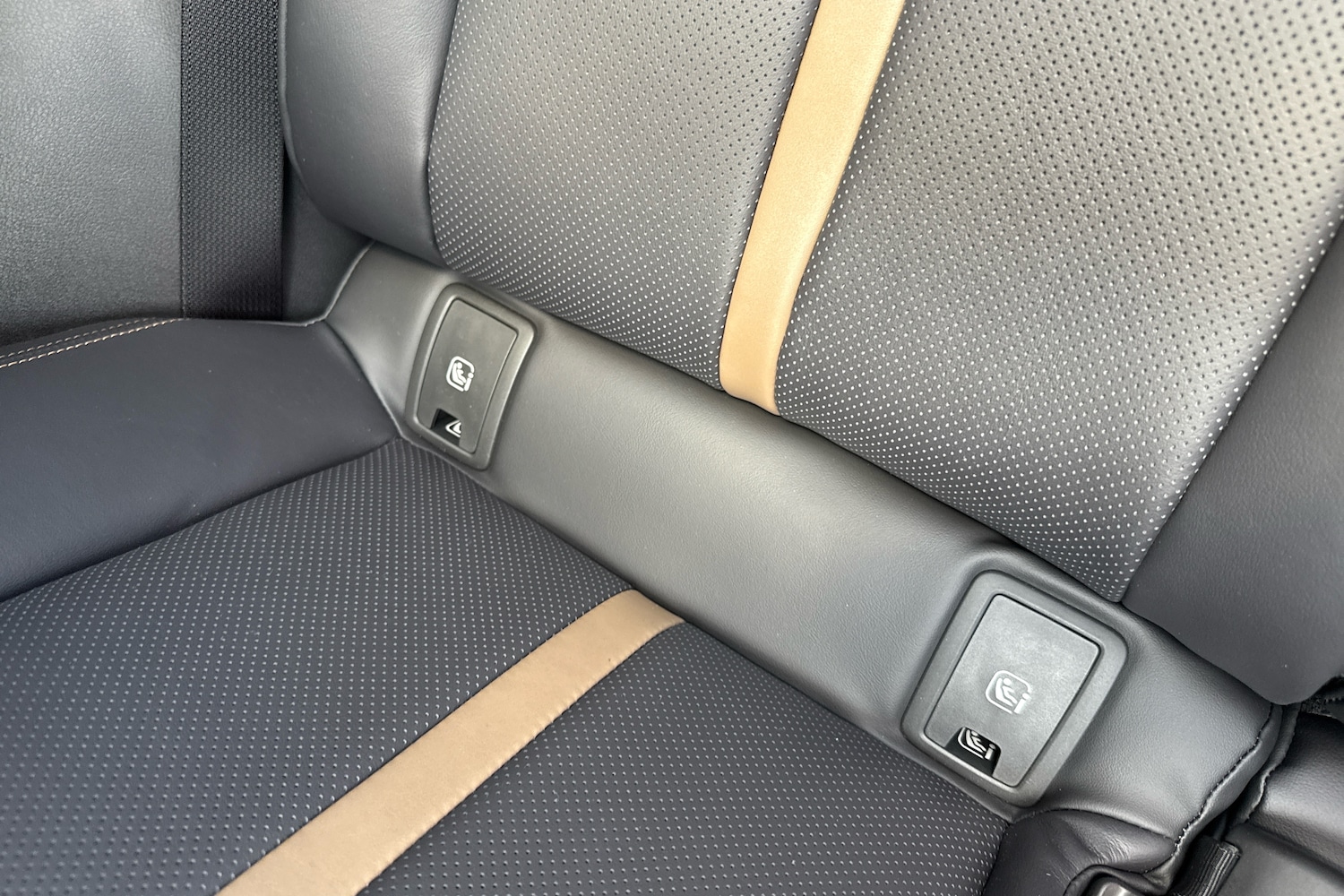 Used Mazda CX-60 2025 for sale - 76680345: Photo 17