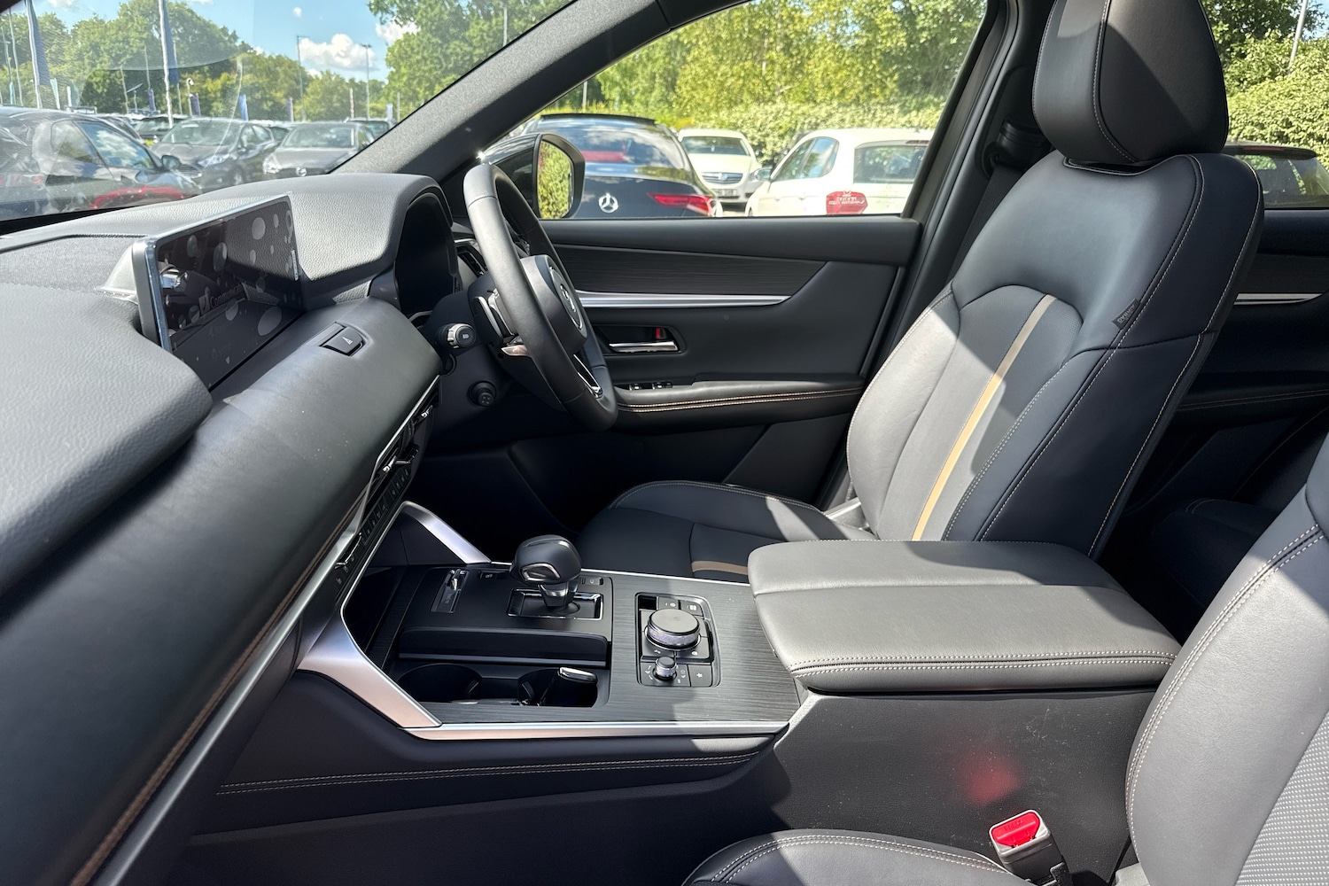 Used Mazda CX-60 2025 for sale - 76680345: Photo 6