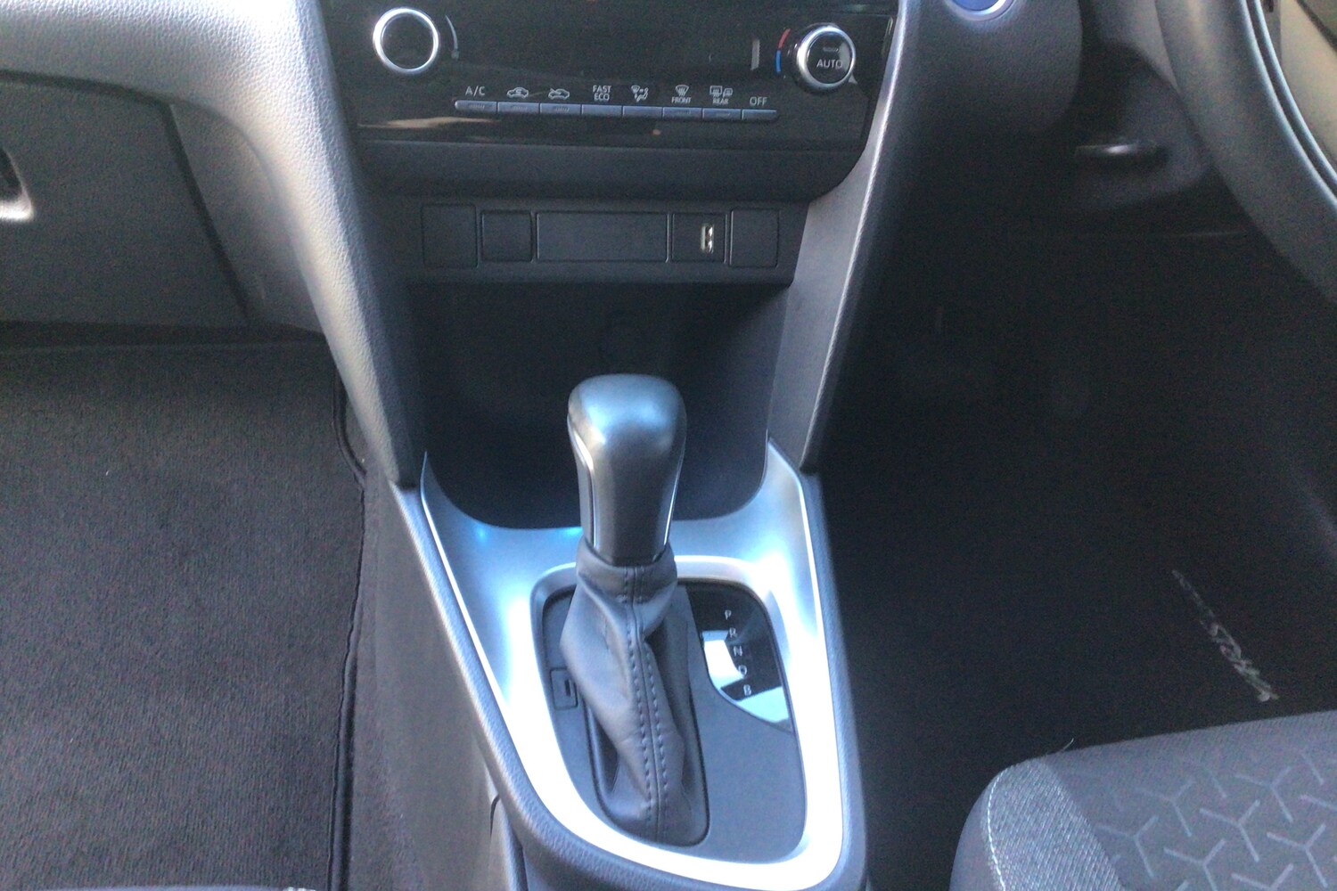 Used Toyota Yaris Cross 2022 for sale - 76674499: Photo 14