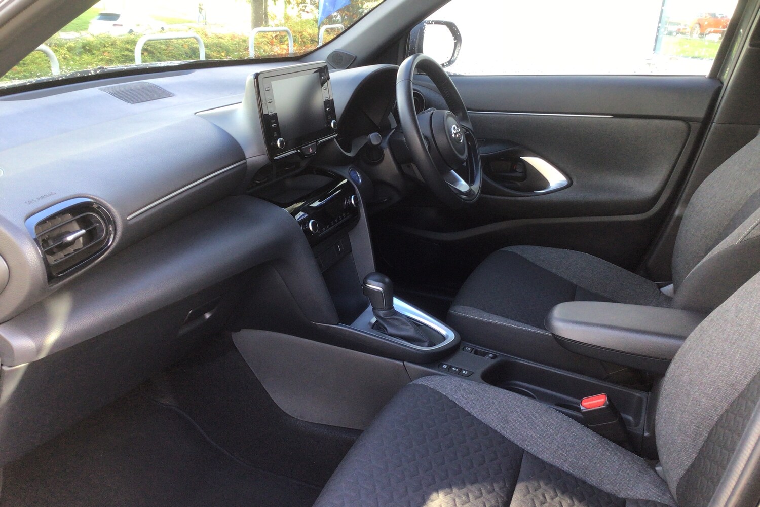 Used Toyota Yaris Cross 2022 for sale - 76674499: Photo 6