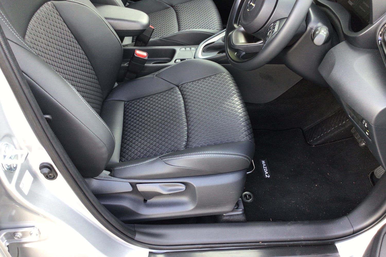 Used Mazda Mazda2 HYBRID 2025 for sale - 76679841: Photo 20