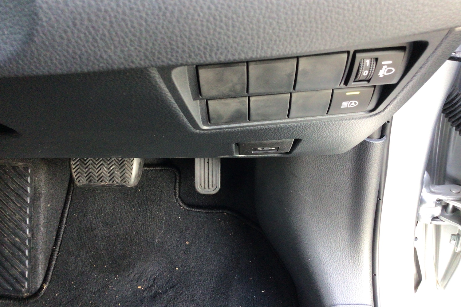 Used Mazda Mazda2 HYBRID 2025 for sale - 76679841: Photo 21