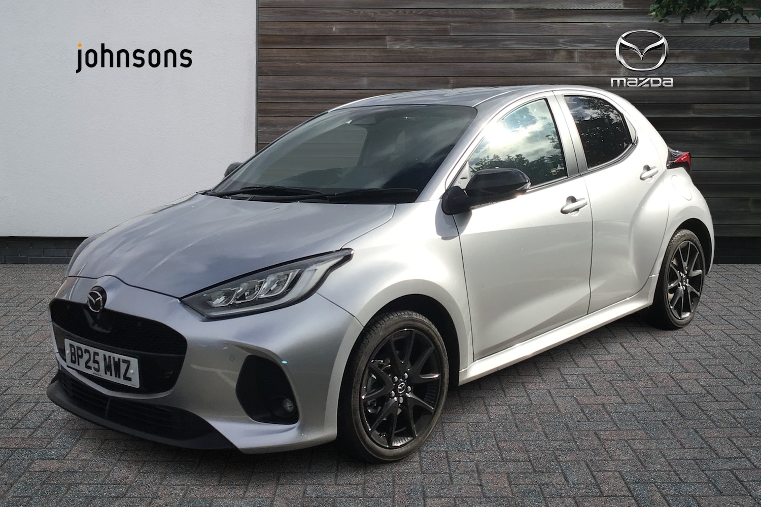 Used Mazda Mazda2 HYBRID 2025 for sale - 76679841: Photo 4