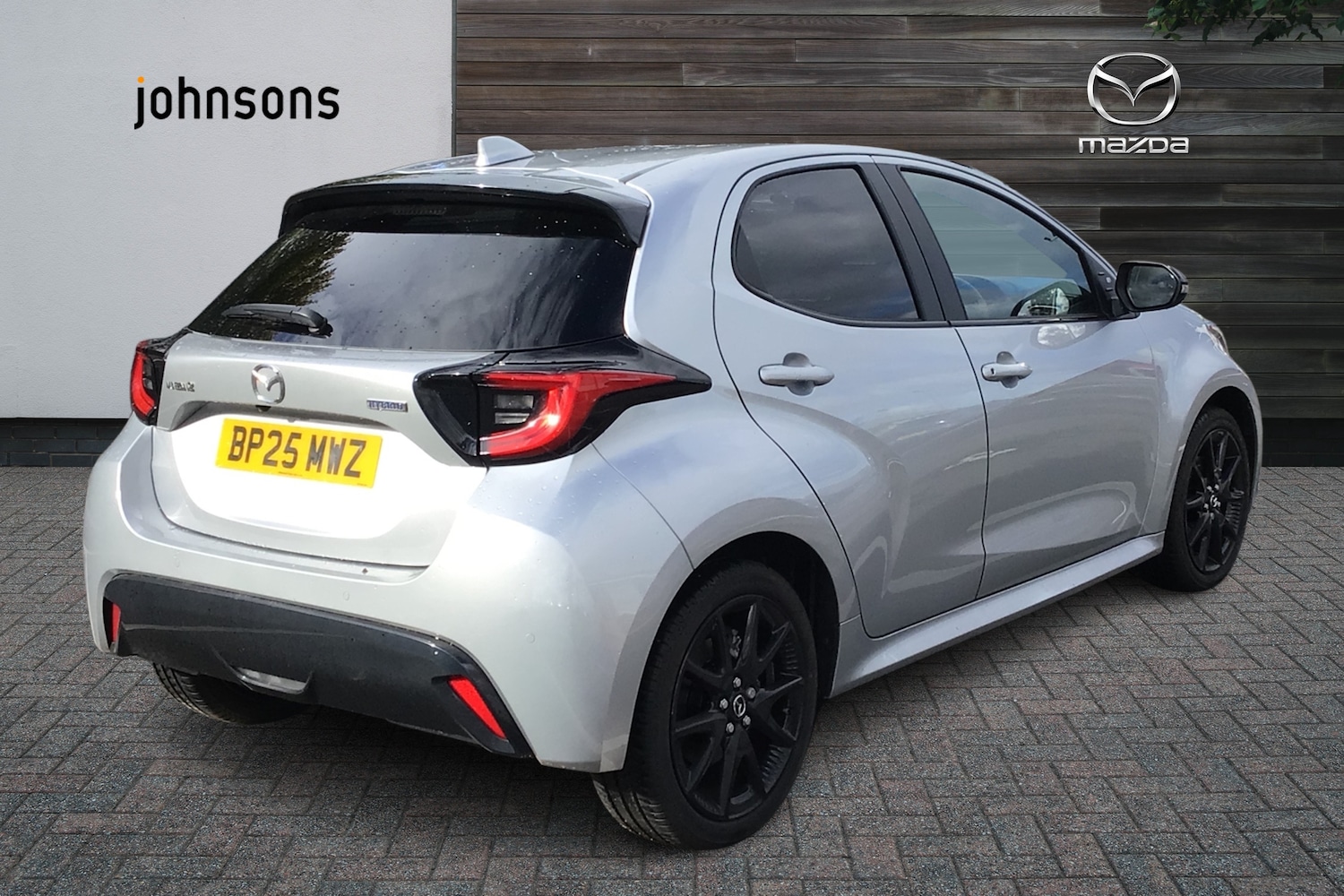 Used Mazda Mazda2 HYBRID 2025 for sale - 76679841: Photo 5