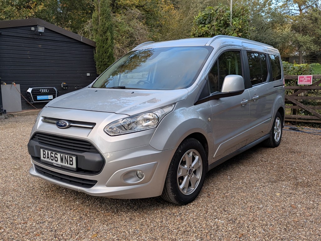 Used Ford Grand Tourneo Connect 2017 for sale - 76415424: Photo 10