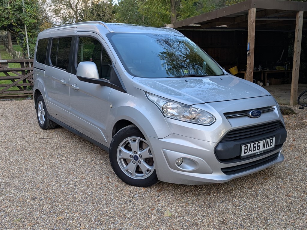 Used Ford Grand Tourneo Connect 2017 for sale - 76415424: Photo 3