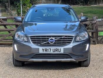 Used Volvo XC60 2017 for sale - 76419678: Photo