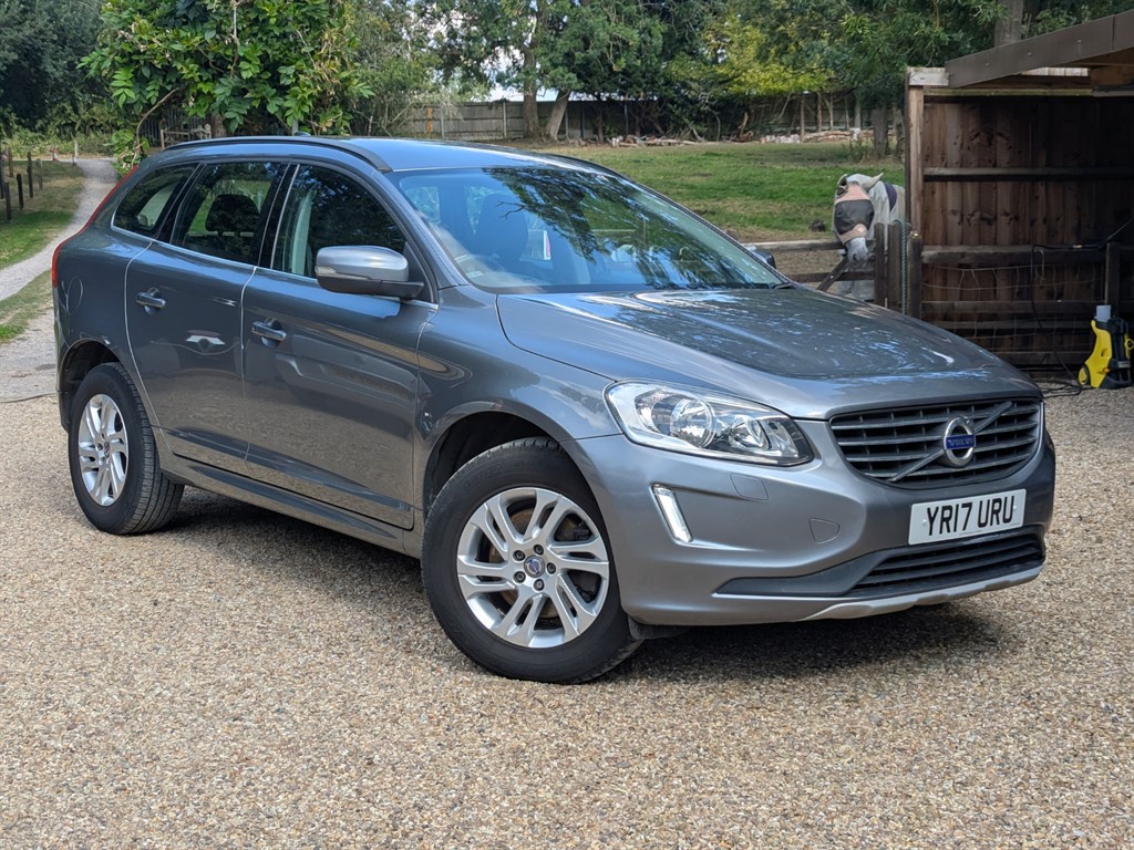 Used Volvo XC60 2017 for sale - 76419678: Photo 3
