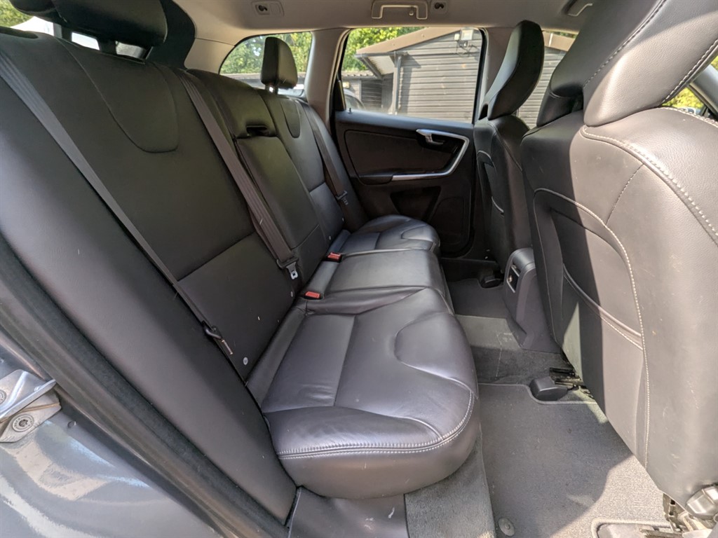 Used Volvo XC60 2017 for sale - 76419678: Photo 30