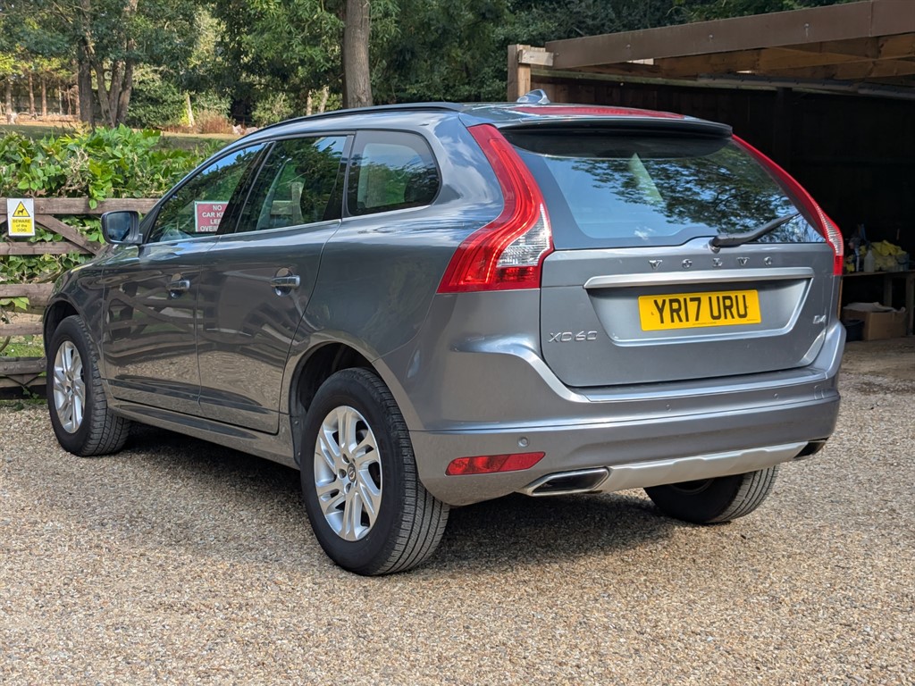 Used Volvo XC60 2017 for sale - 76419678: Photo 6