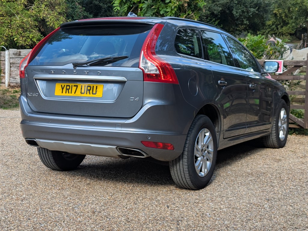 Used Volvo XC60 2017 for sale - 76419678: Photo 8