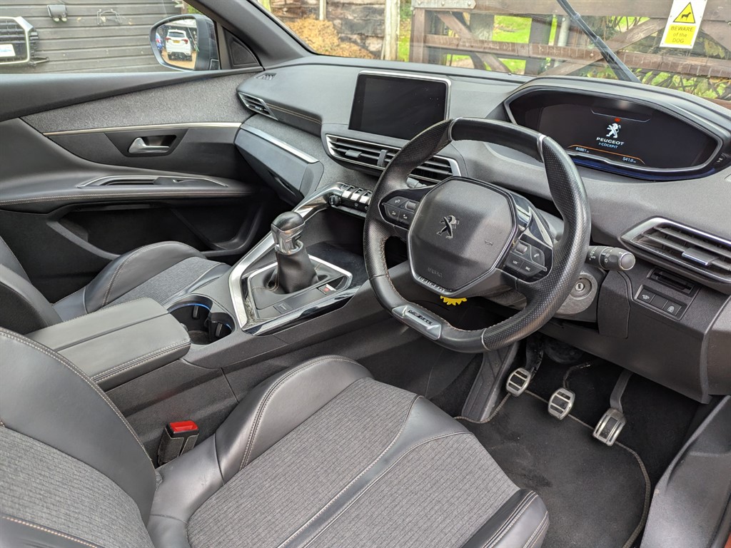 Used Peugeot 3008 2018 for sale - 76684511: Photo 15