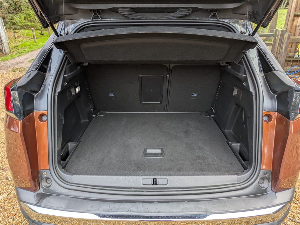 Used Peugeot 3008 2018 for sale - 76684511: Photo 29