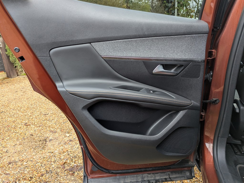 Used Peugeot 3008 2018 for sale - 76684511: Photo 32