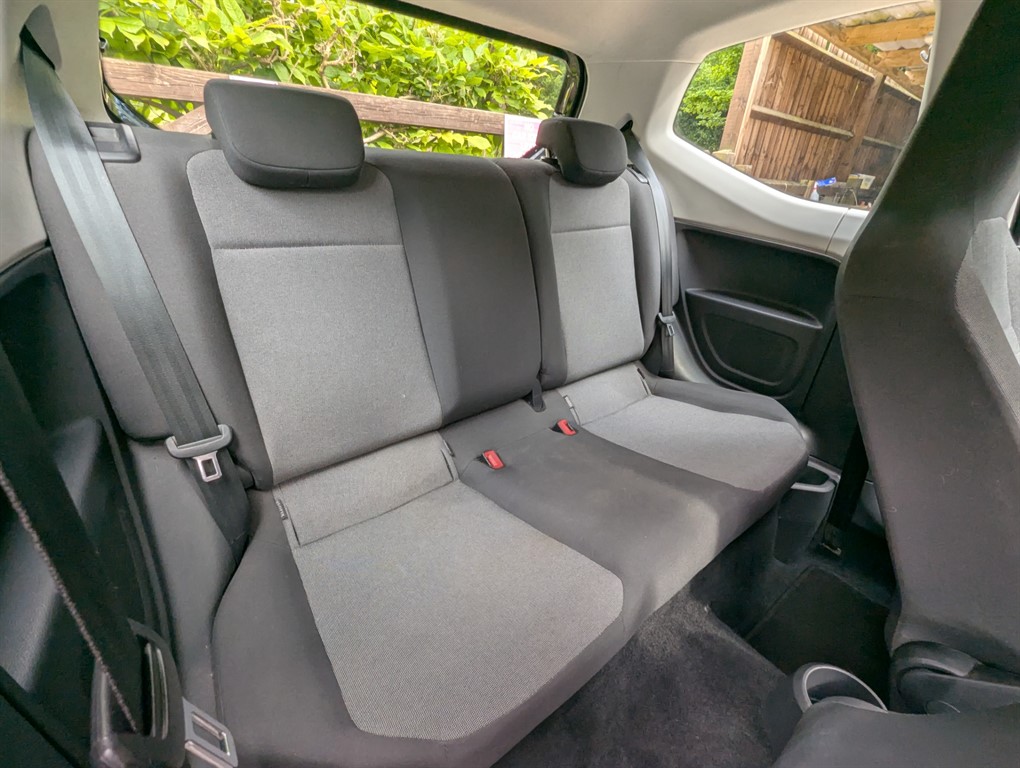 Used Volkswagen up! 2014 for sale - 76419670: Photo 18