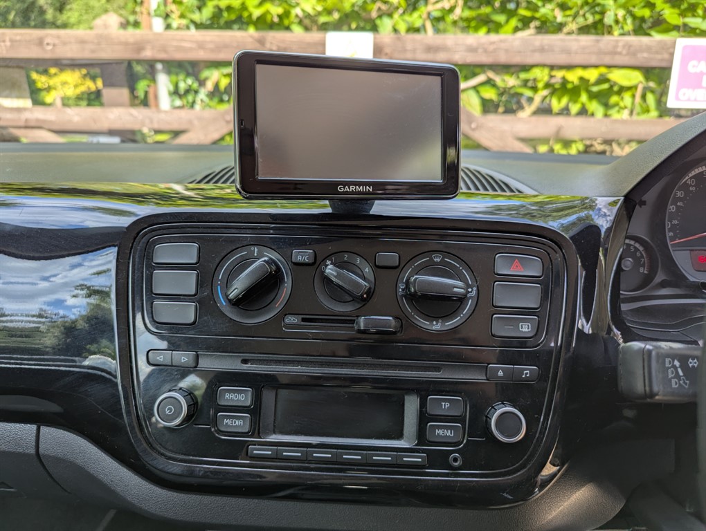 Used Volkswagen up! 2014 for sale - 76419670: Photo 28