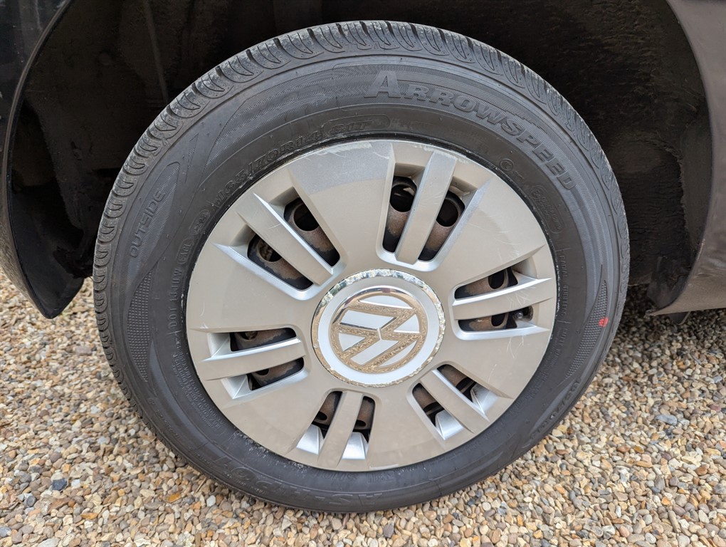 Used Volkswagen up! 2014 for sale - 76419670: Photo 32