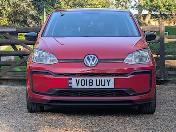 Used Volkswagen up! 2018 for sale - 76419647: Photo