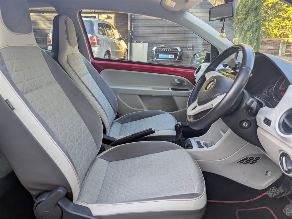 Used Volkswagen up! 2018 for sale - 76419647: Photo 7