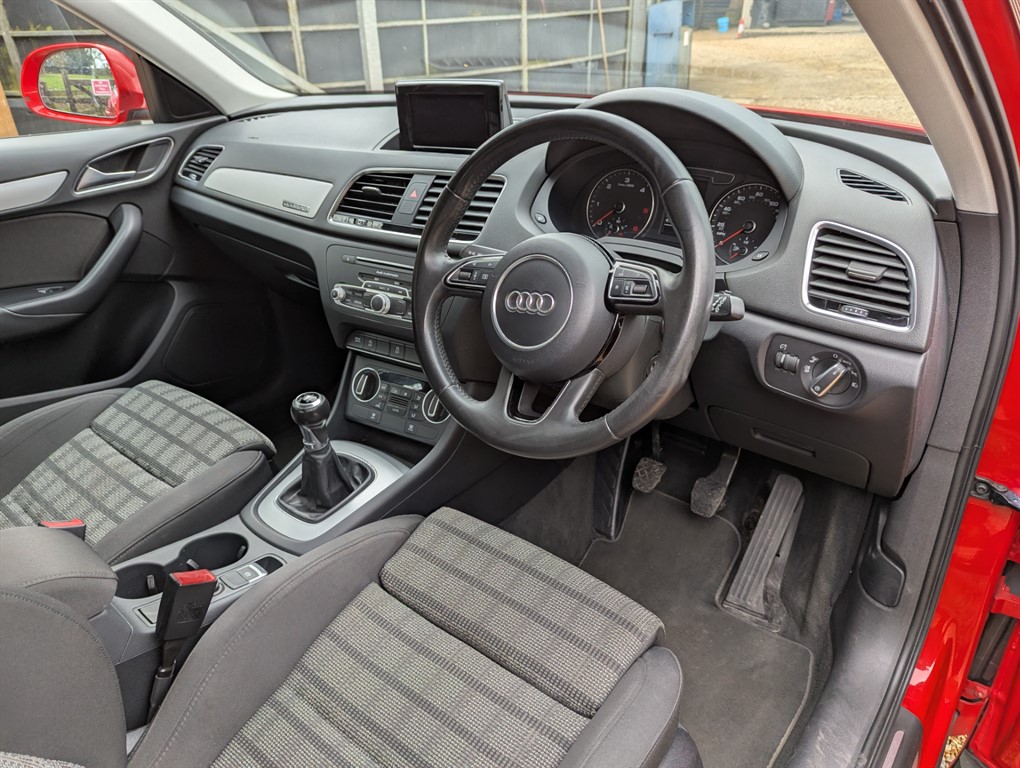 Used Audi Q3 2015 for sale - 76419652: Photo 13