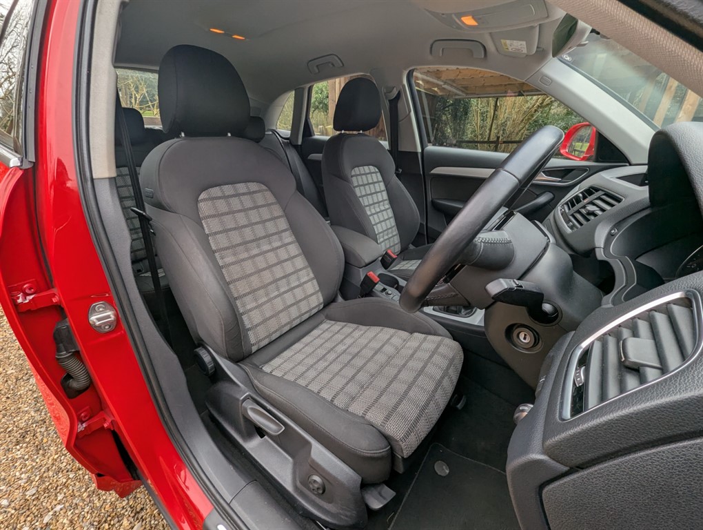 Used Audi Q3 2015 for sale - 76419652: Photo 15