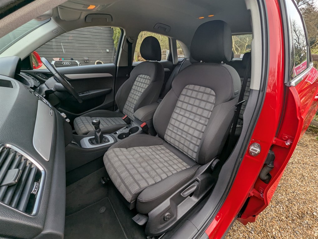 Used Audi Q3 2015 for sale - 76419652: Photo 30