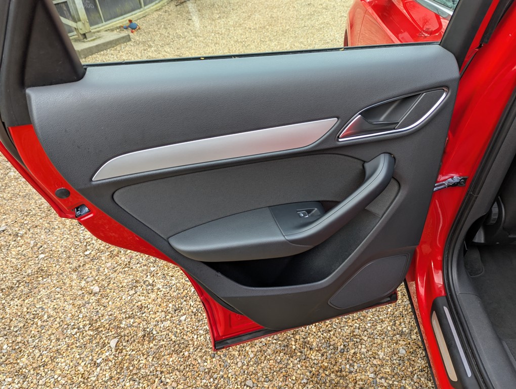 Used Audi Q3 2015 for sale - 76419652: Photo 47