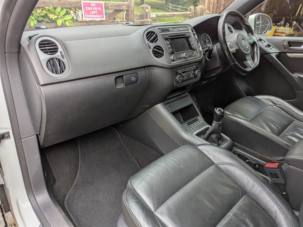 Used Volkswagen Tiguan 2015 for sale - 76419699: Photo 12