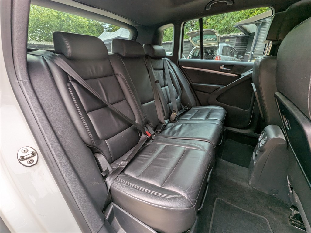 Used Volkswagen Tiguan 2015 for sale - 76419699: Photo 31