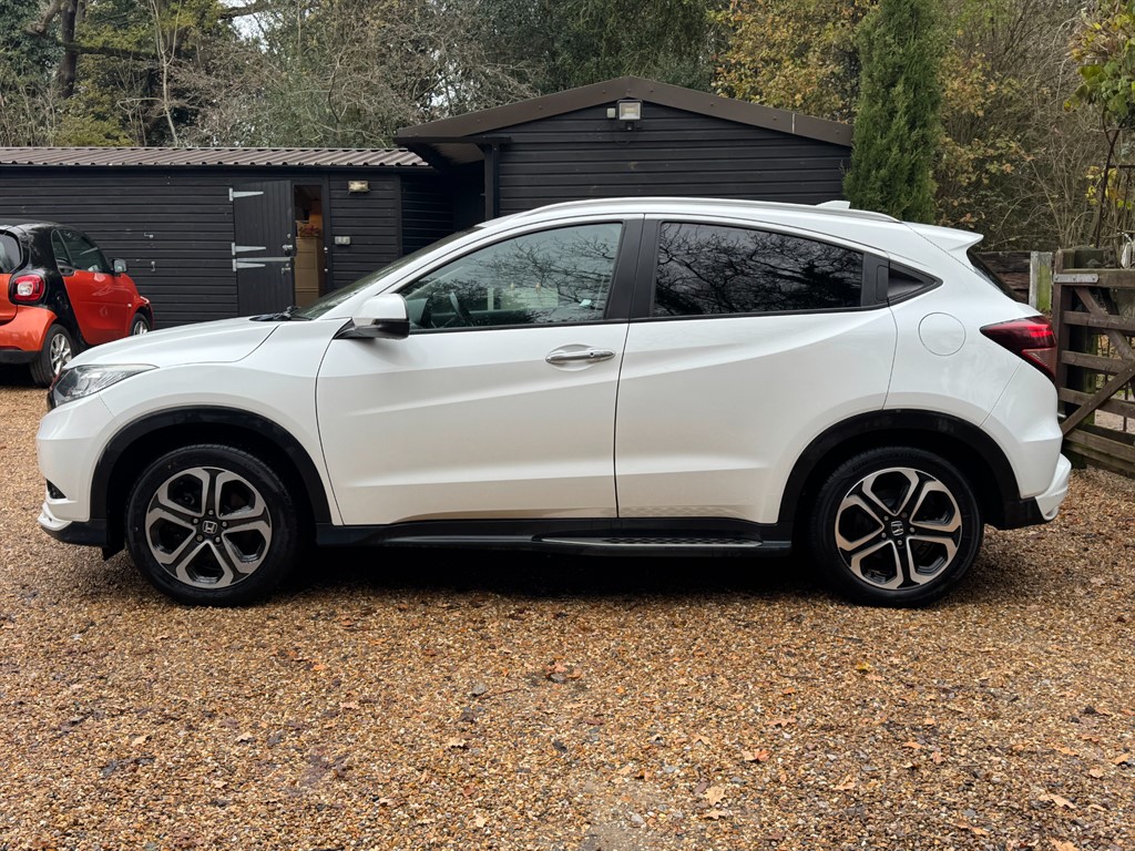 Used Honda HR-V 2018 for sale - 76722487: Photo 10