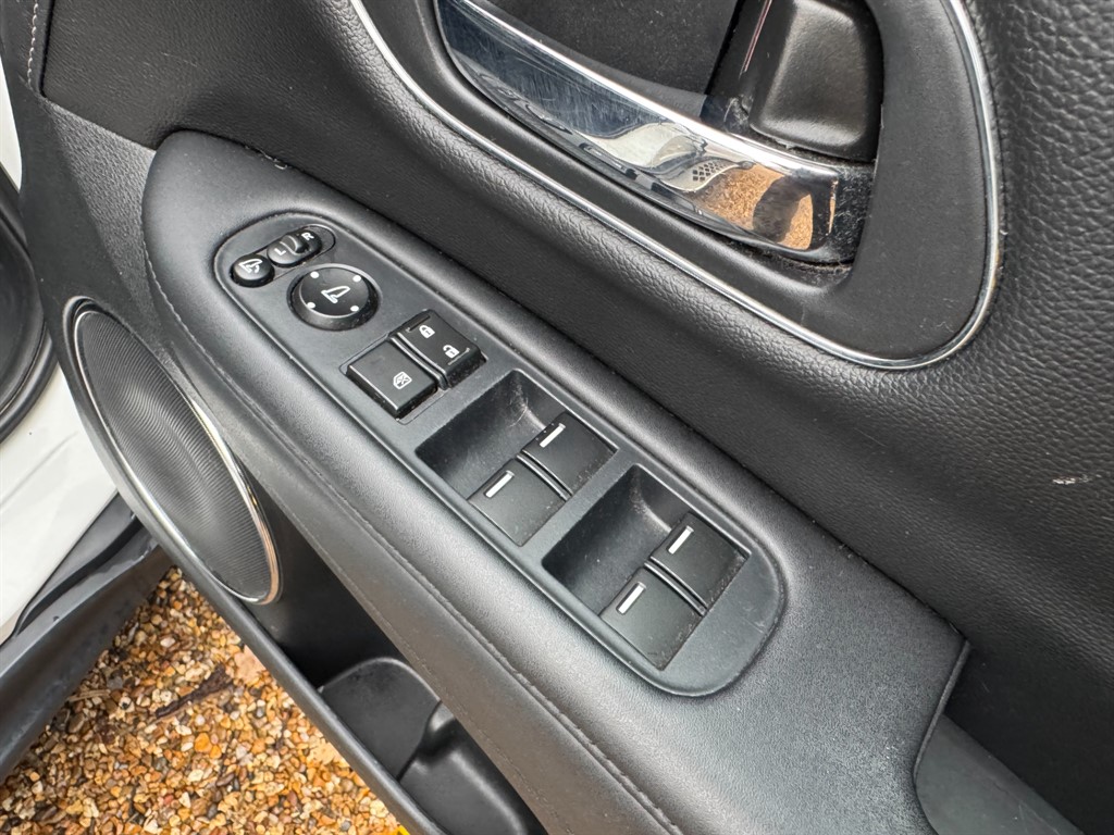 Used Honda HR-V 2018 for sale - 76722487: Photo 29