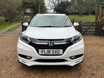 Used Honda HR-V 2018 for sale - 76722487: Photo