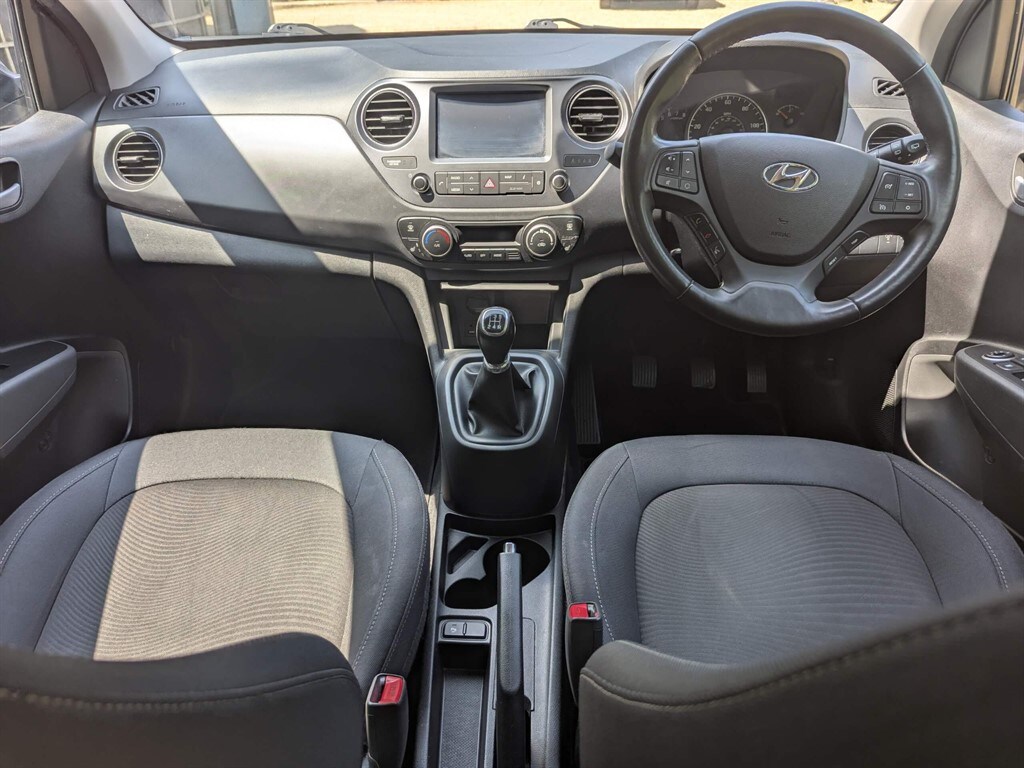 Used Hyundai i10 2017 for sale - 76419676: Photo 27