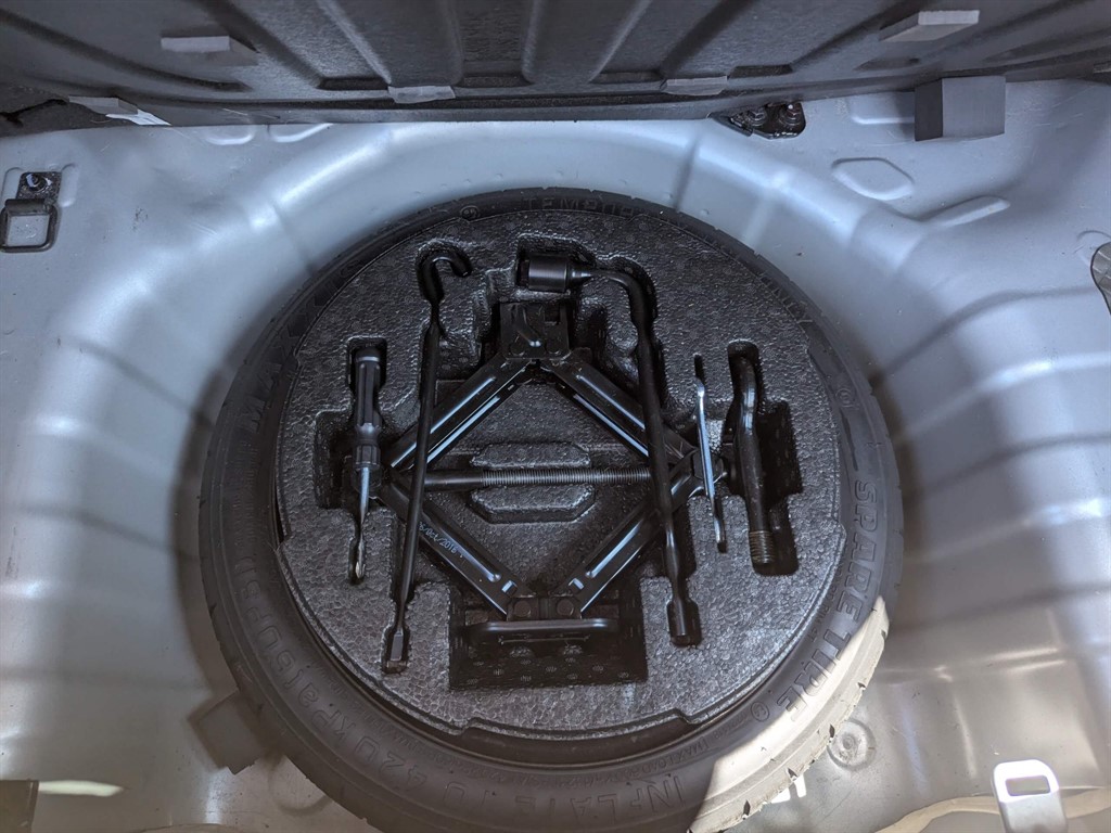 Used Hyundai i10 2017 for sale - 76419676: Photo 32