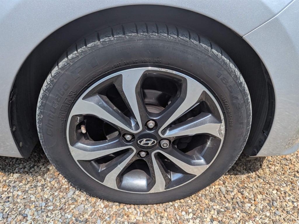 Used Hyundai i10 2017 for sale - 76419676: Photo 36