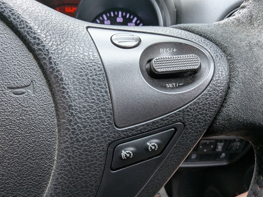 Used Nissan Juke 2015 for sale - 76419651: Photo 28